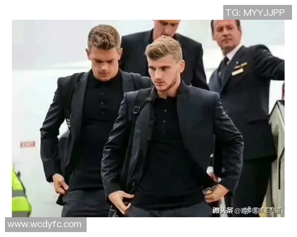 北京足球队的崛起与荣耀揭秘：探索他们背后的力量与激情